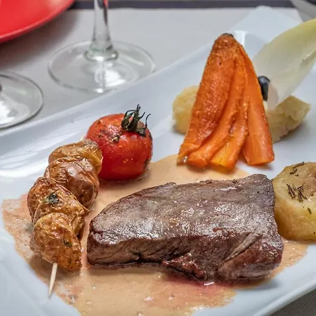 فندق The Originals City, Les Thermes De L'avenue,