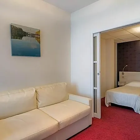 Otel The Originals City, Les Thermes De L'avenue, 3*