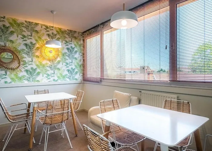 Hotel The Originals City, Les Thermes De L'avenue, 3*