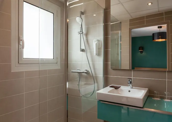 Hotel The Originals City, Les Thermes De L'avenue, Dax