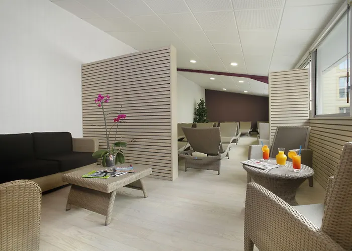 The Originals City, Les Thermes De L'avenue, 3*